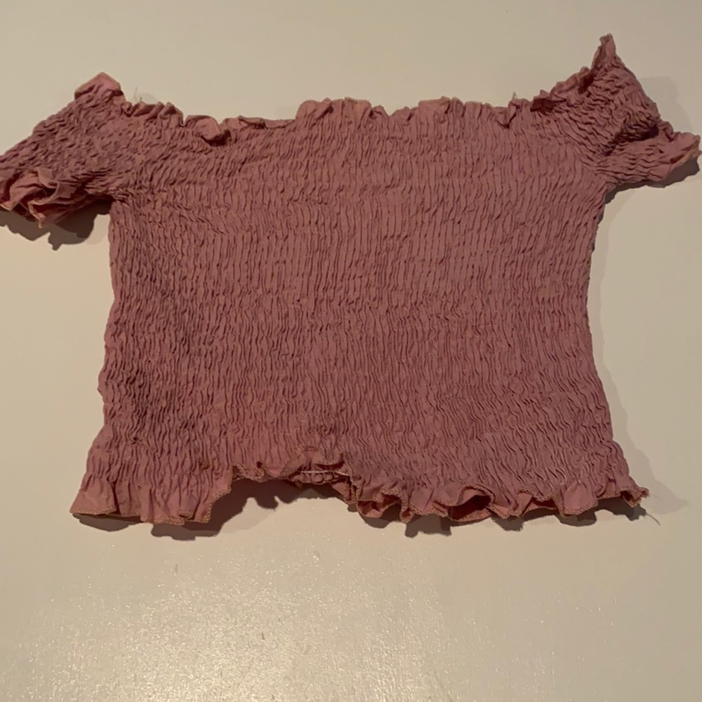 Pink off the shoulder scrunch top